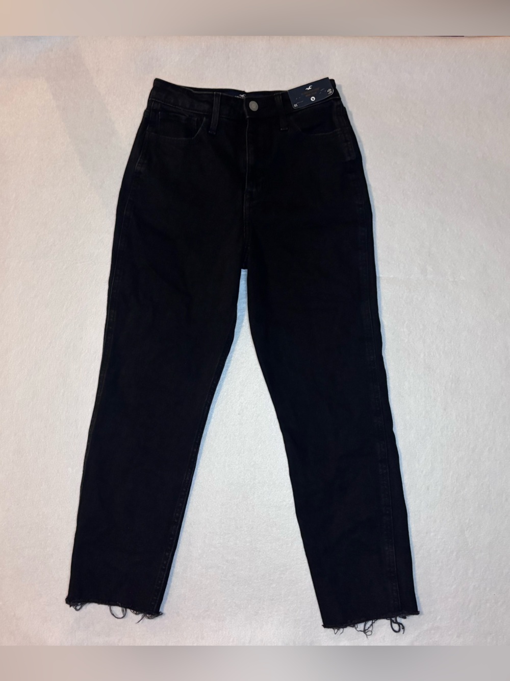NWT Hollister Ultra High Rise Mom Jeans Black Size 0S W 24 L 25